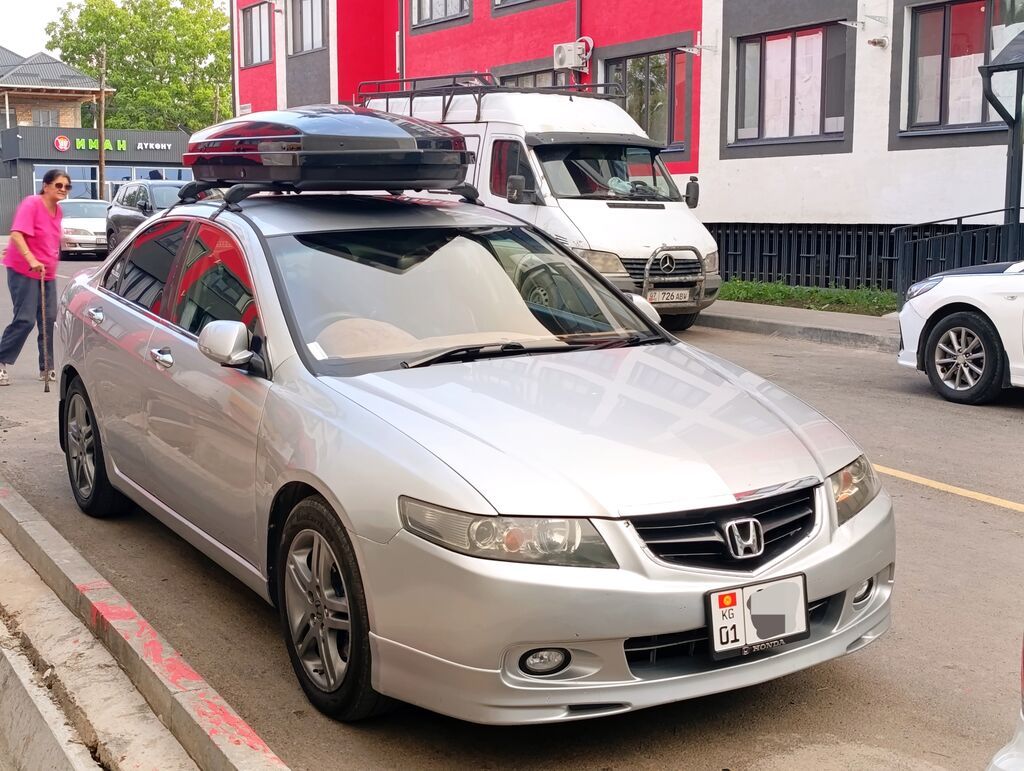 Honda Accord: 2003 г., 2.4 л, Автомат, Бензин, Седан: фото 2
