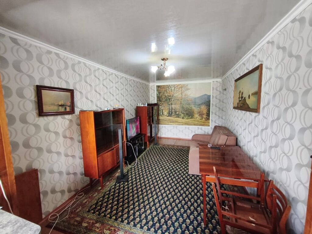 2 комнаты, 49 м², 3 мкр 104 серия, 3 этаж, Старый ремонт: фото 4