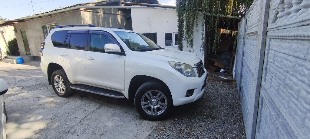 Toyota Land Cruiser Prado 2011, 3.0 л, АКПП, дизель: фото 3