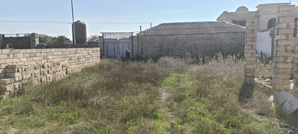 Qala qəs. 5 otaqlı, 200 kv. m, Təmirsiz
