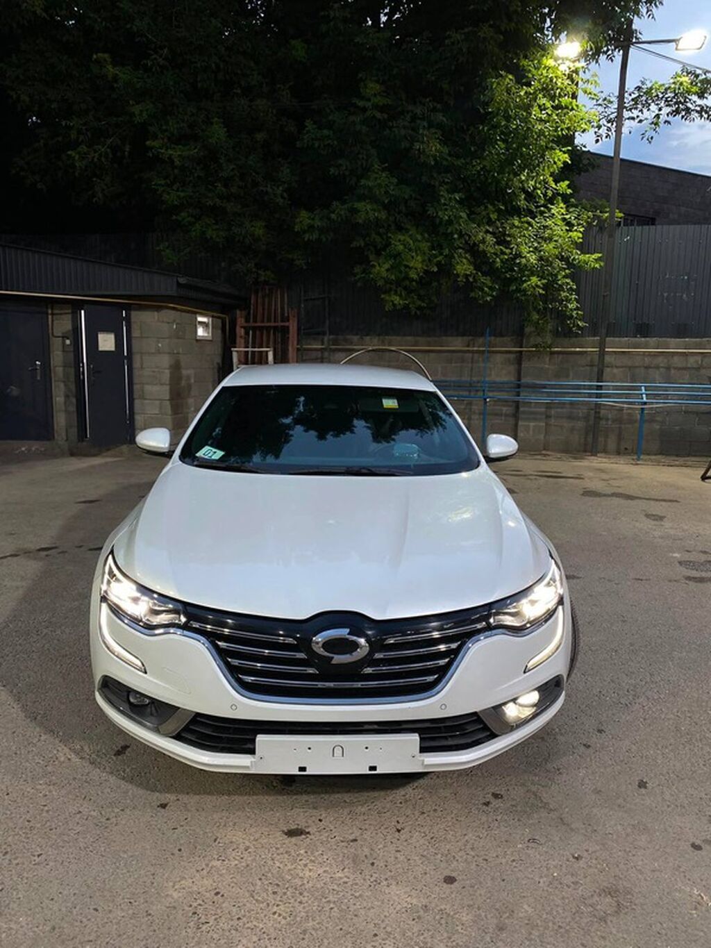Renault Samsung SM6: 2019 г., 2 л, Робот, Бензин, Седан: фото 5