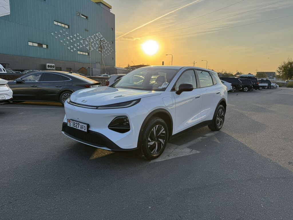 Changan Qiyuan Q05: 2026 г., 13.5 л, Автомат, Электромобиль, Кроссовер: фото 8