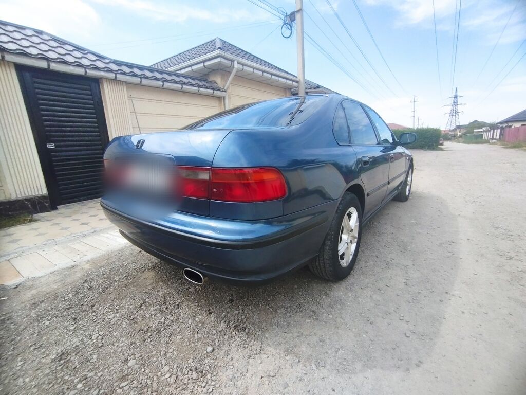 Honda Accord: 1993 г., 1.8 л, Механика, Бензин, Седан: фото 2