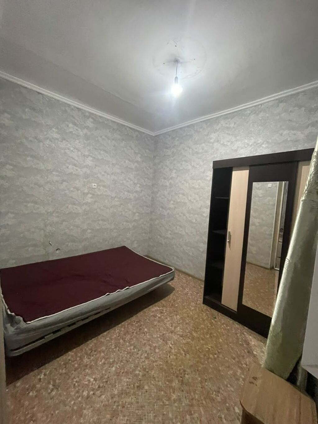 2 комнаты, 43 м², Бишкек Парк ТРЦ Индивидуалка, 2 этаж, Старый ремонт: фото 3