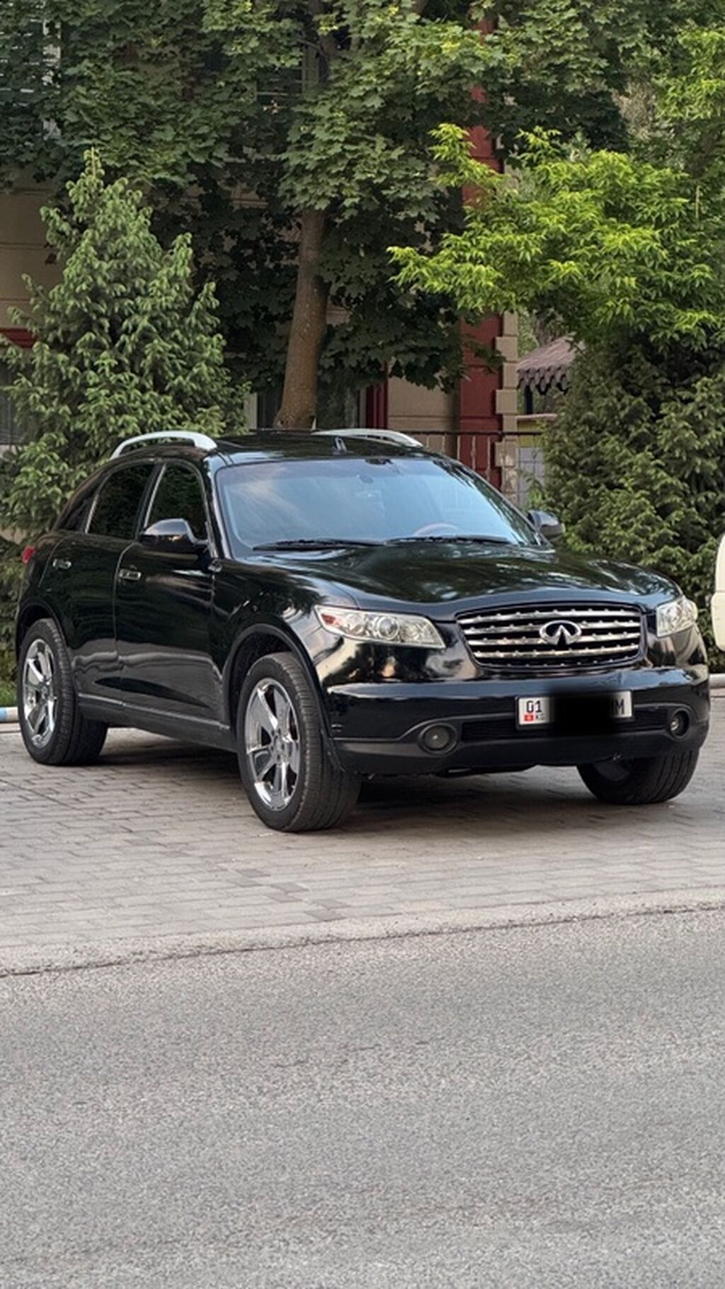 Infiniti FX35