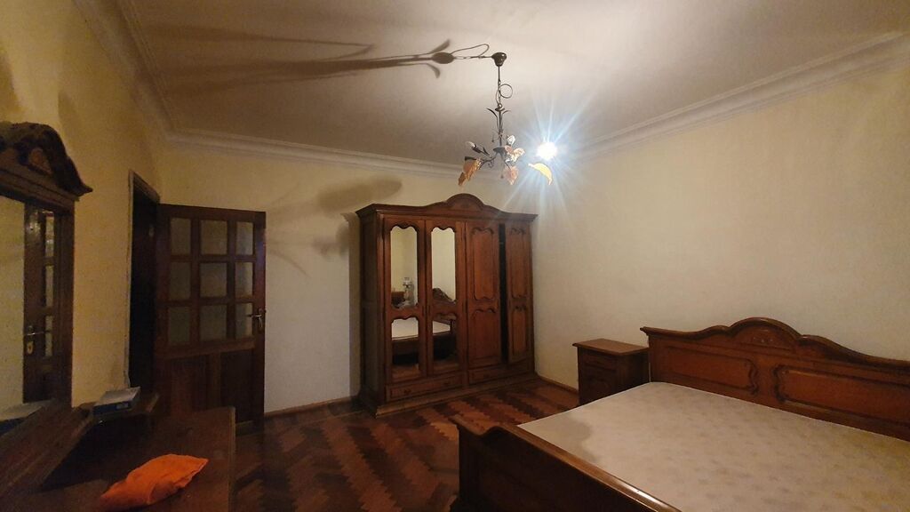Yasamal, 3 otaqlı, Yeni tikili, m. İnşaatçılar, 89 kv. m