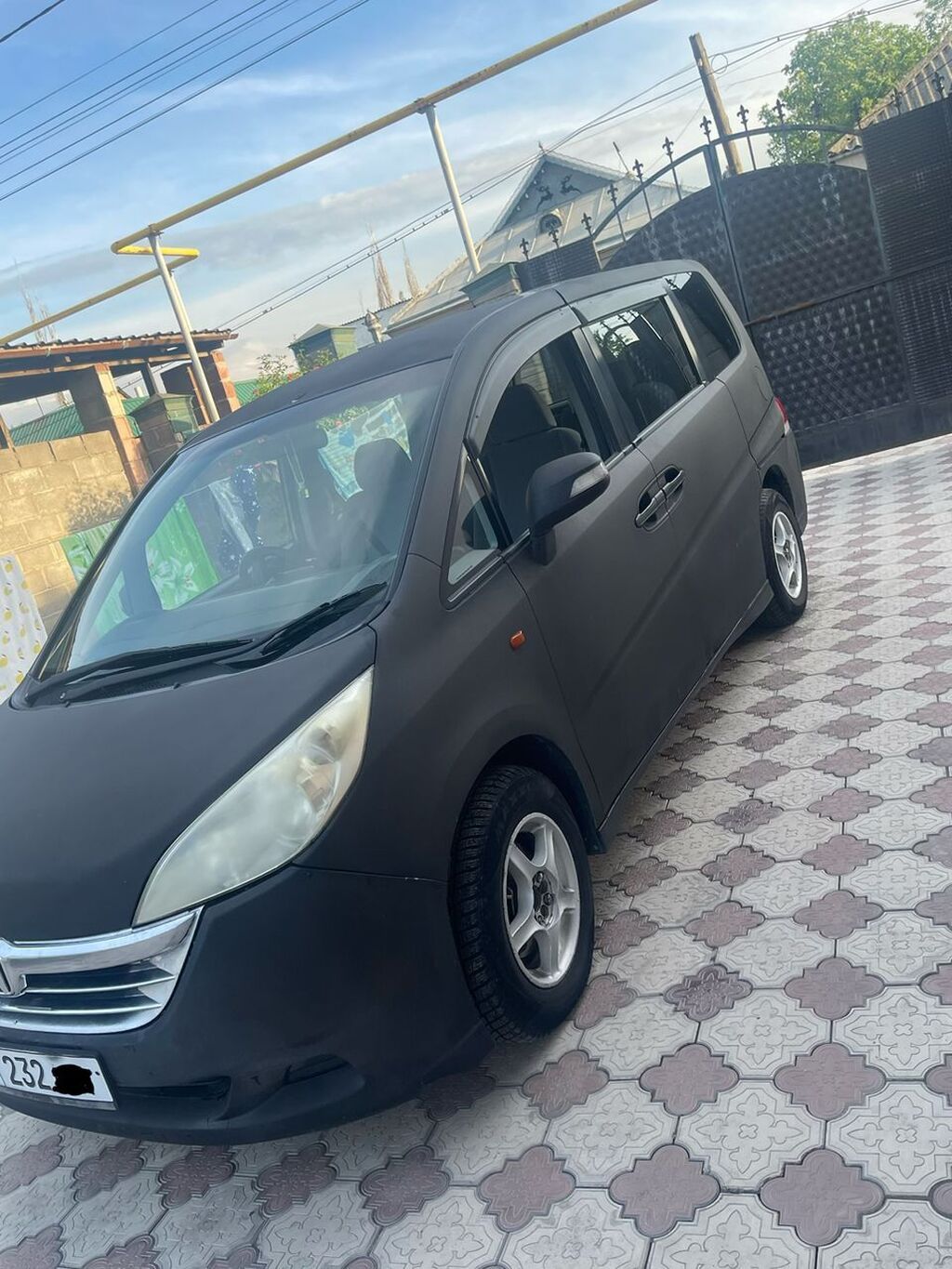 Honda Stepwgn: 2005 г., 2 л, Автомат, Газ, Минивэн: фото 2
