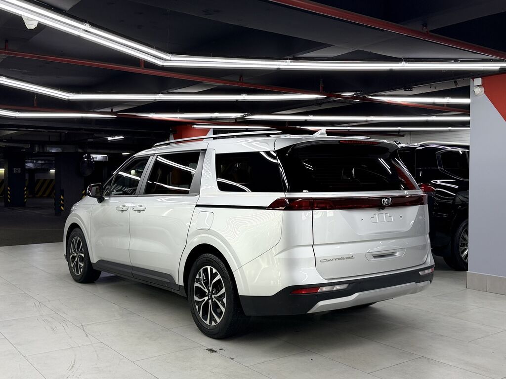 Kia Carnival: 2021 г., 2.2 л, Автомат, Дизель, Минивэн: фото 5
