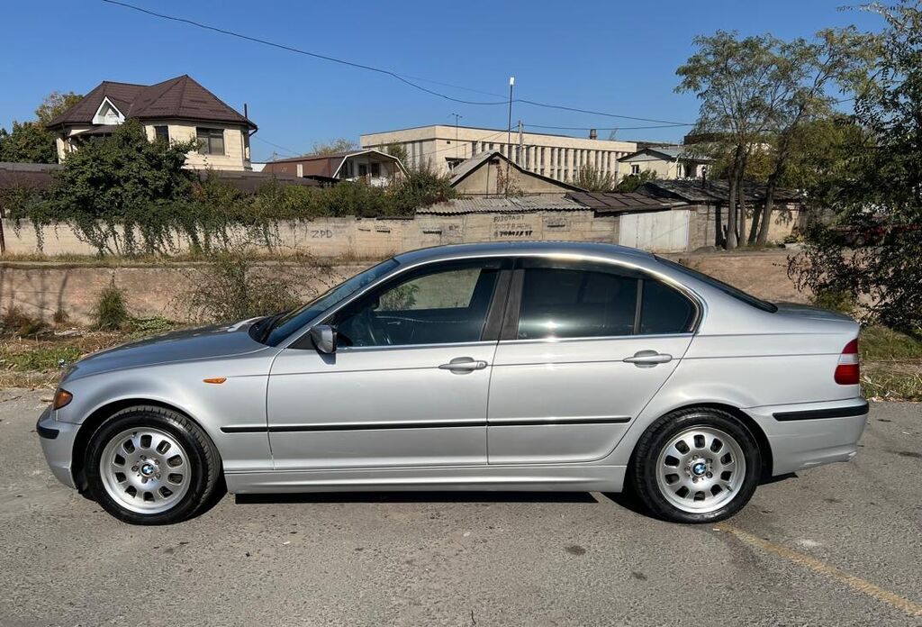 BMW 3 series: 2002 г., 2.2 л, Автомат, Бензин, Седан: фото 3