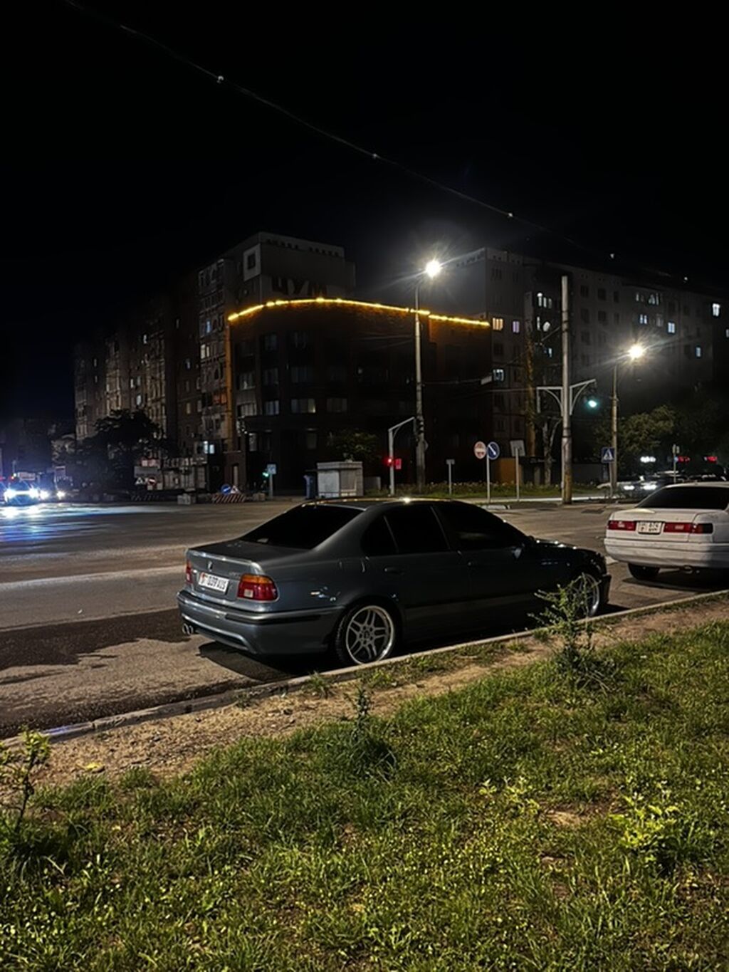 BMW 5 series: 2001 г., 3 л, Механика, Бензин, Седан — фото 1