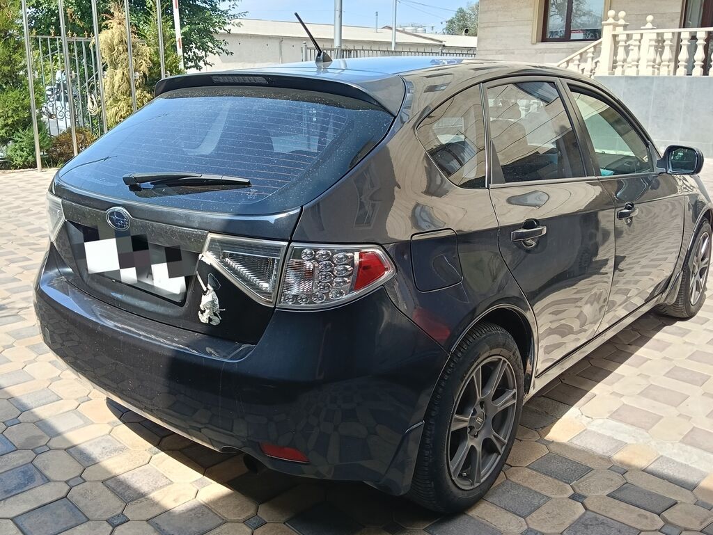 Subaru Impreza: 2008 г., 2.5 л, Автомат, Бензин, Хэтчбэк: фото 2
