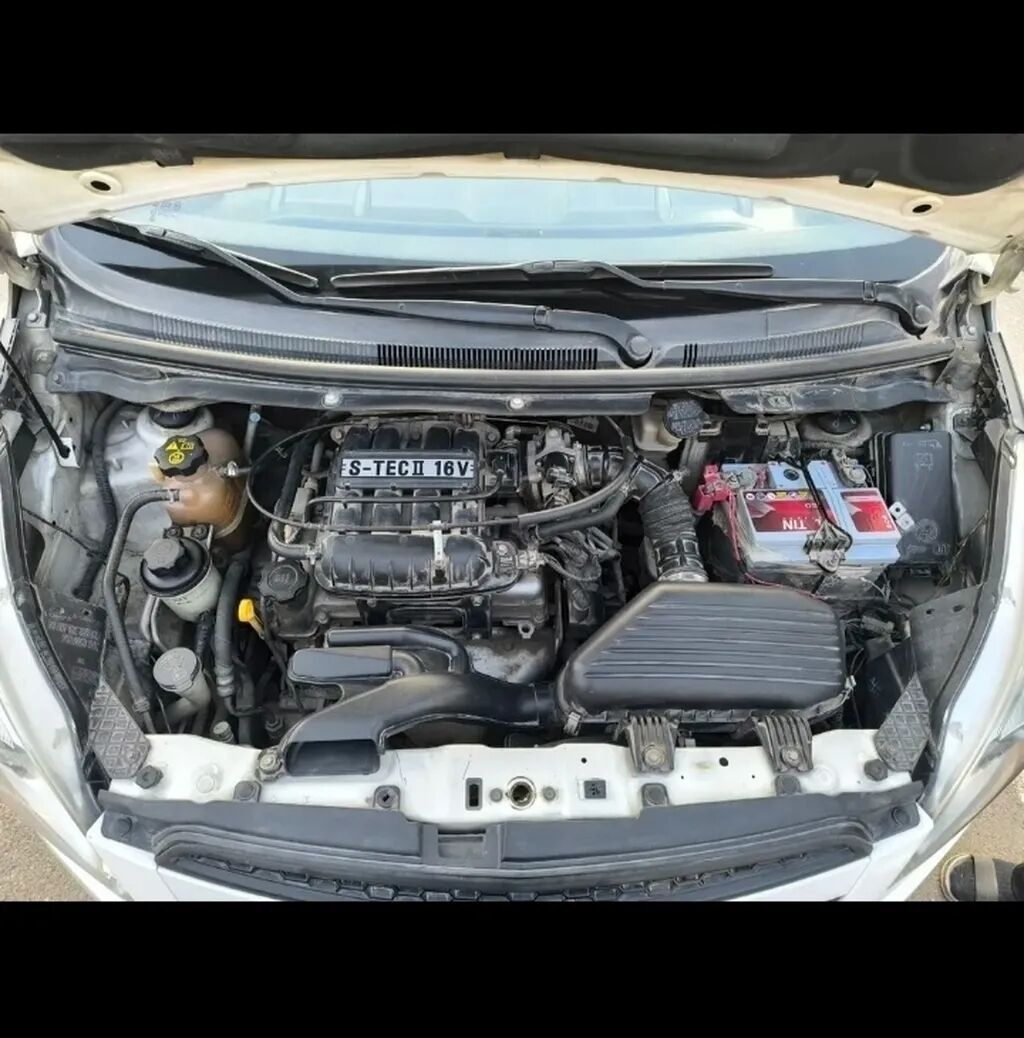 Chevrolet Spark: 2012 г., 1 л, Автомат, Бензин: фото 7
