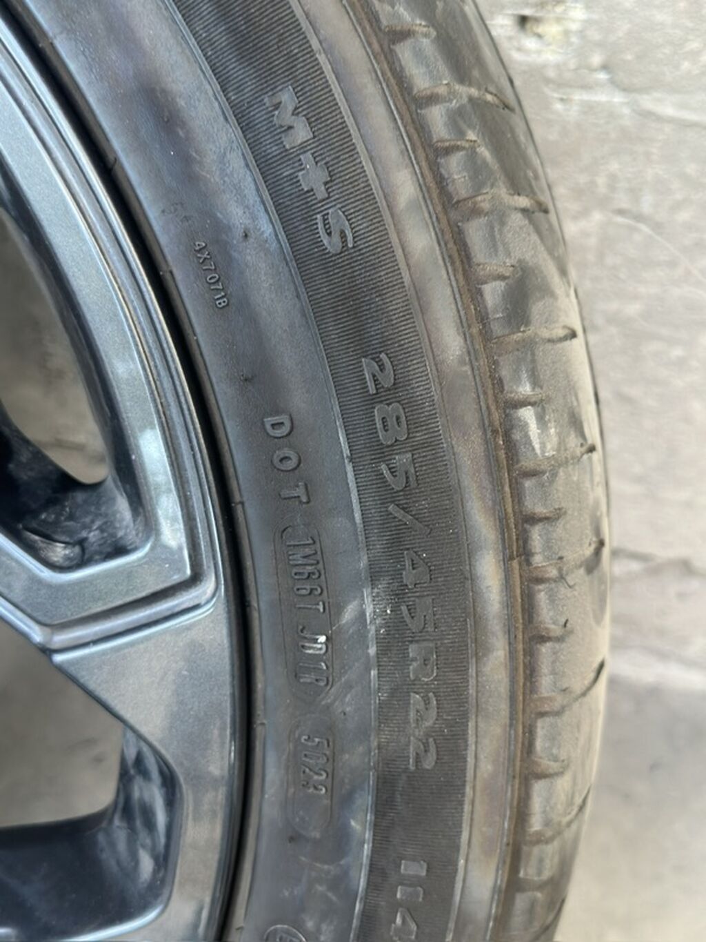Диск с шиной Goodyear - Литой легкосплавный диск RAM (центральная: фото 3