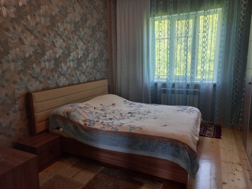 80 kv. m, 3 otaqlı, Kanalizasiya, Qaz, İşıq