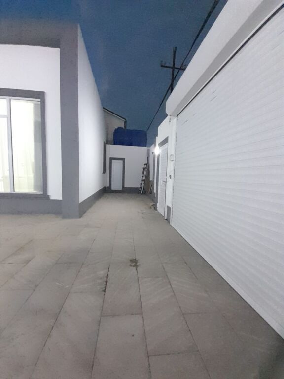 4 otaqlı, 130 kv. m, Yeni təmirli