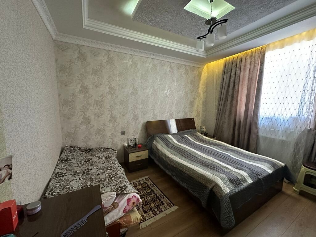 4 otaqlı, 135 kv. m, Kredit yoxdur, Yeni təmirli