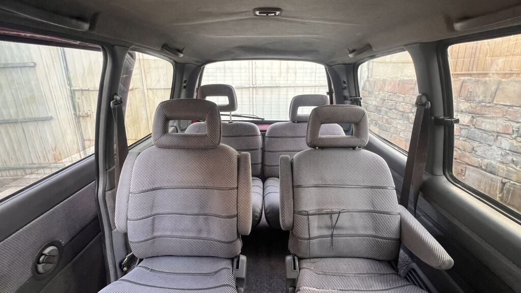 Nissan Serena: 1994 г., 2 л, Механика, Бензин, Минивэн: фото 4