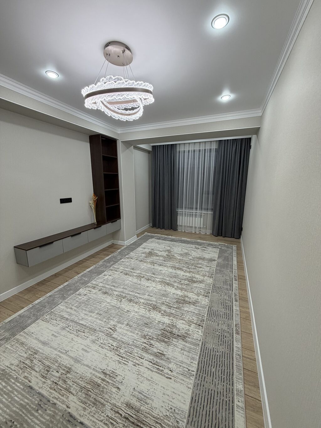 1 комната, 42 м², Элитка, 5 этаж, Дизайнерский ремонт: фото 1