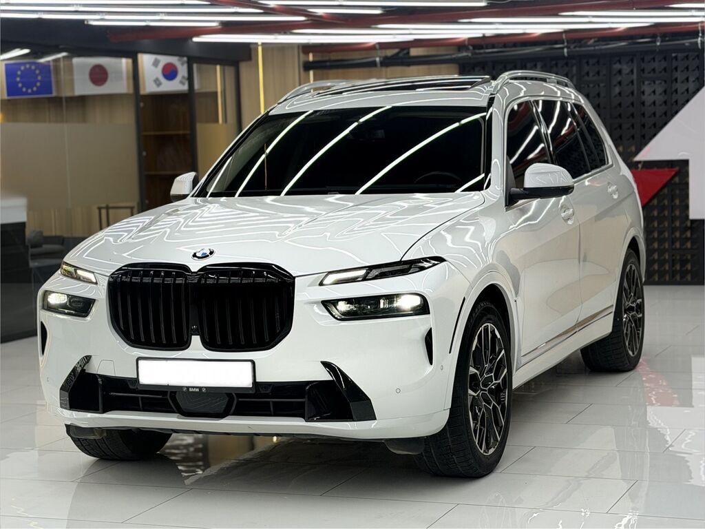 BMW X7: 2024 г., 3 л, Автомат, Бензин, Внедорожник: фото 2