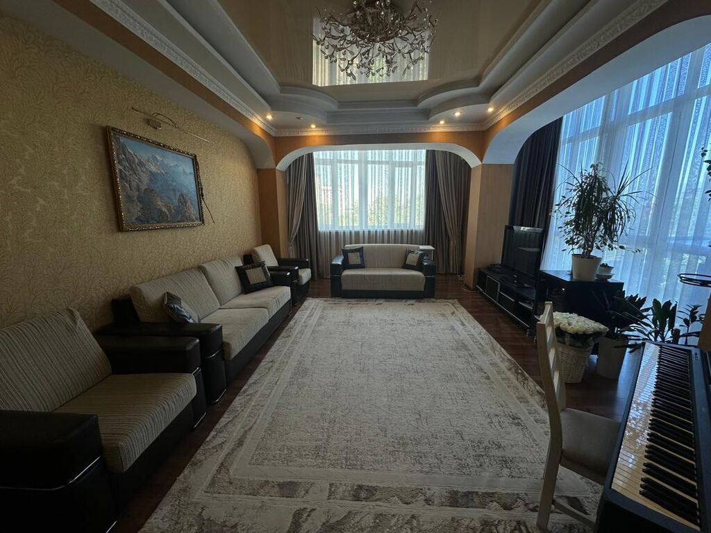 3 комнаты, 130 м², Элитка, 5 этаж: фото 8