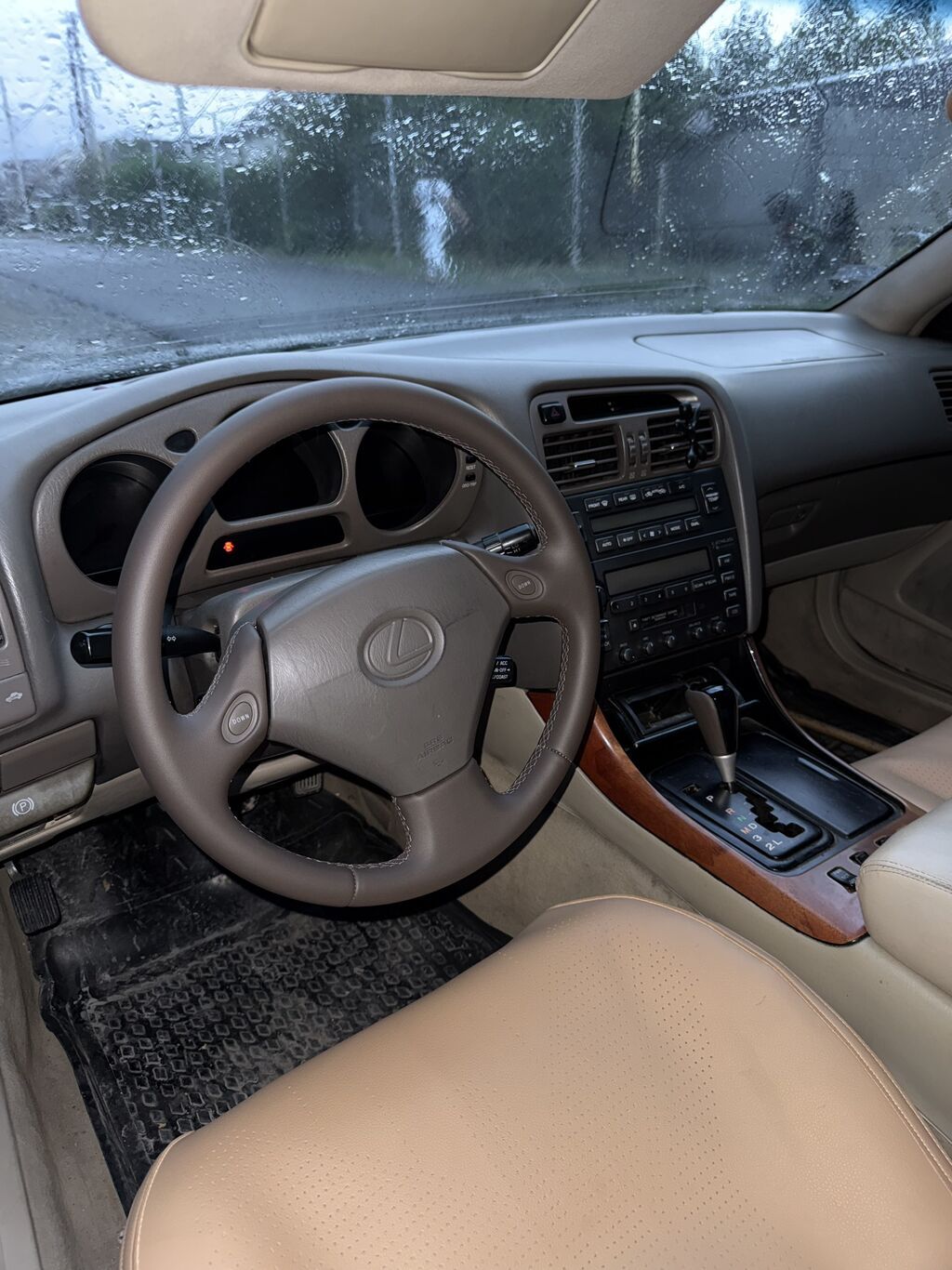 Lexus GS: 1999 г., 4 л, Автомат, Седан: фото 2