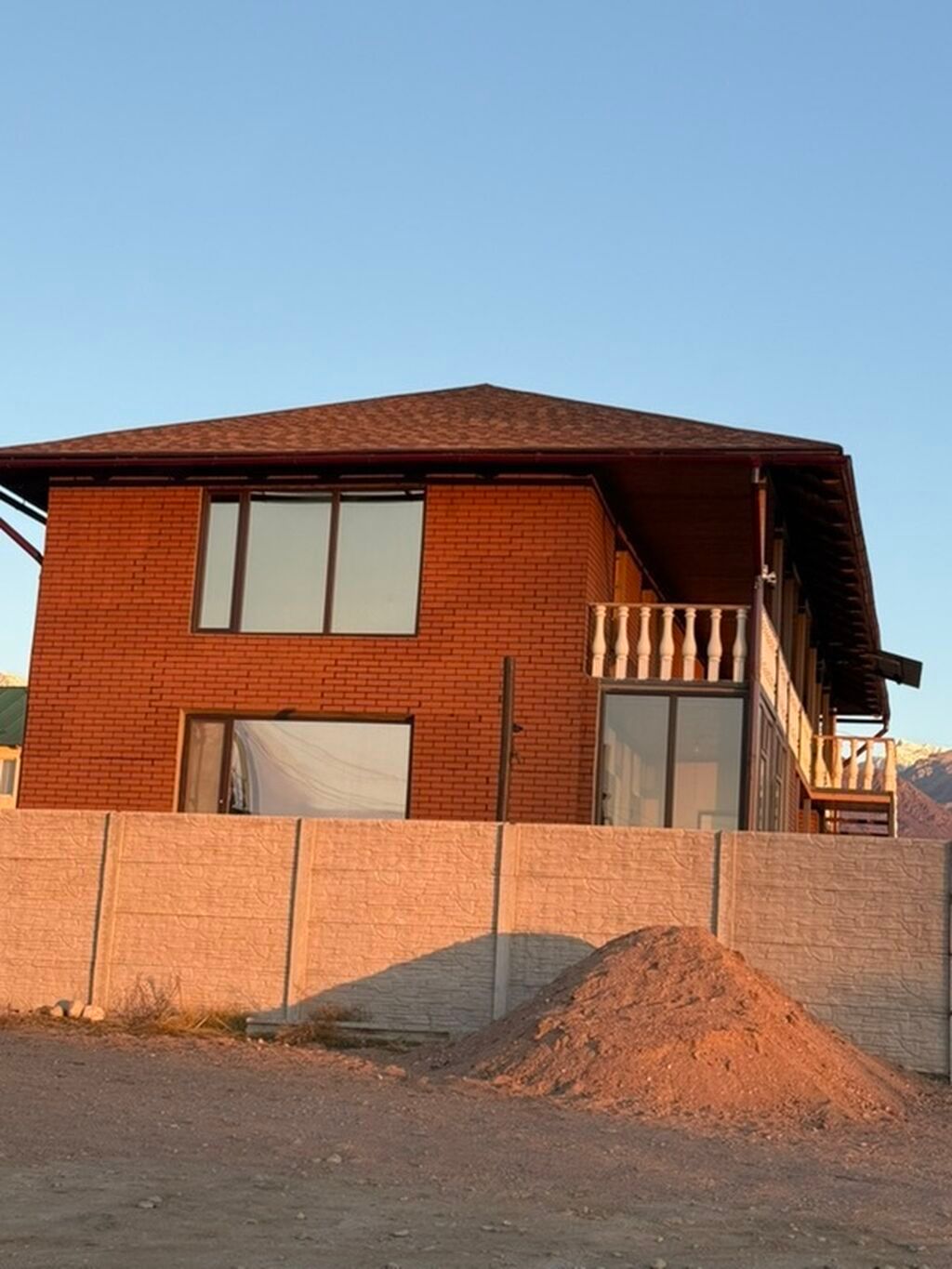 6 комнат и более, 230 м², 5 соток, Чолпон-Ата, Собственник: фото 2