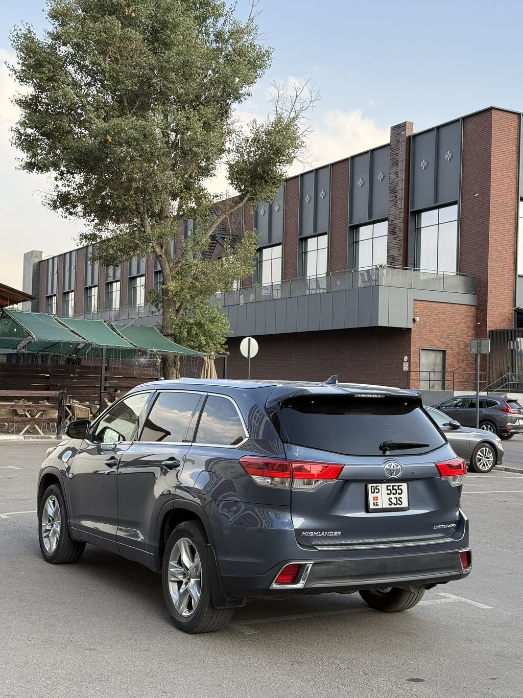 Toyota Highlander: 2017 г., Автомат, Бензин, Кроссовер: фото 6