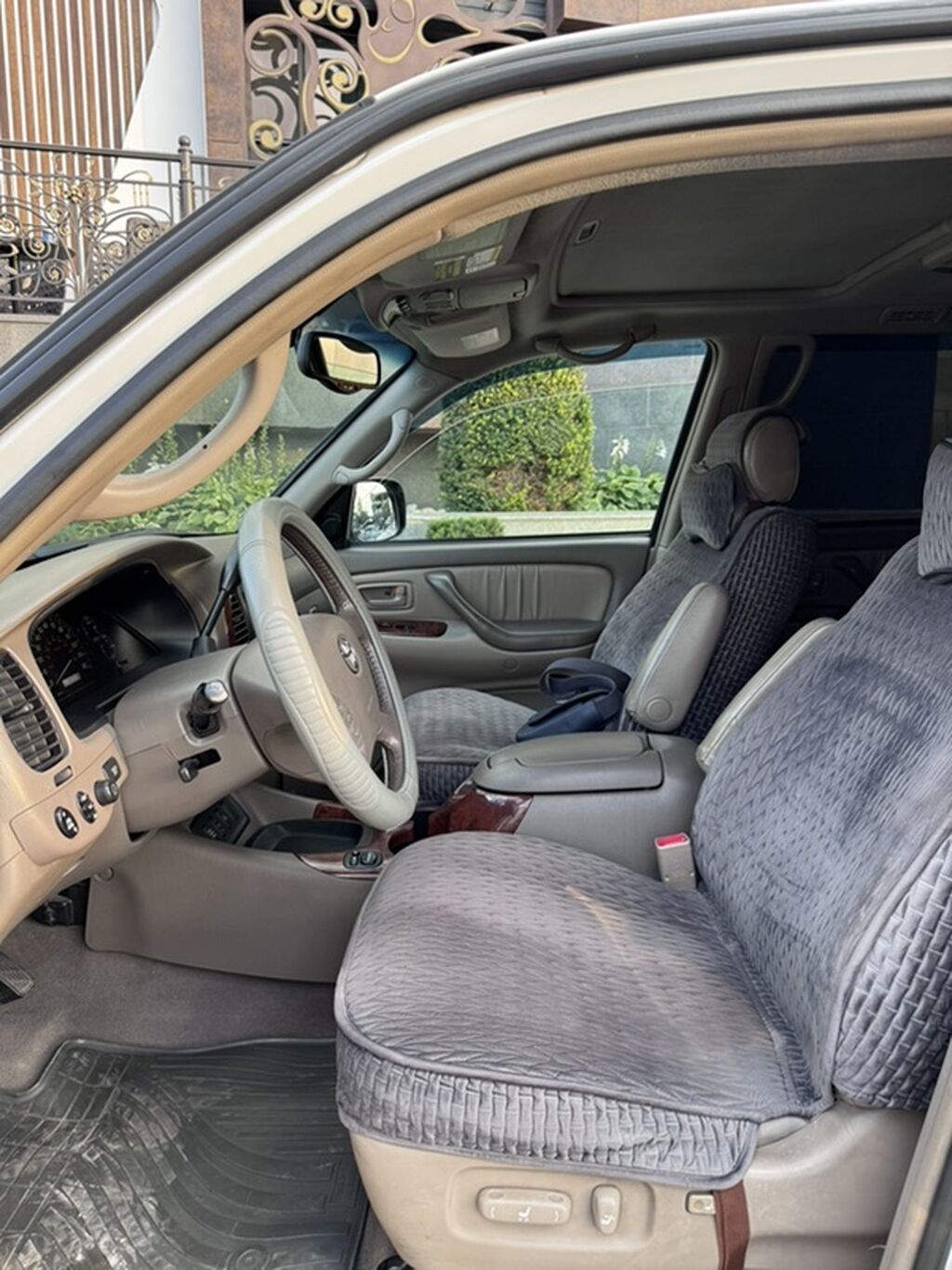 Toyota Sequoia: 2005 г., 4.7 л, Автомат, Бензин, Внедорожник: фото 8