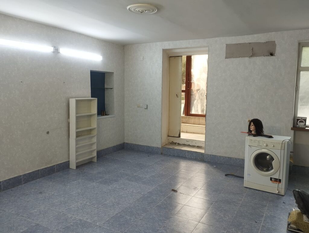 Kiralık küçəvitini/obyekti - Ünvan:Xətai rayonu Əhmədli prospekti