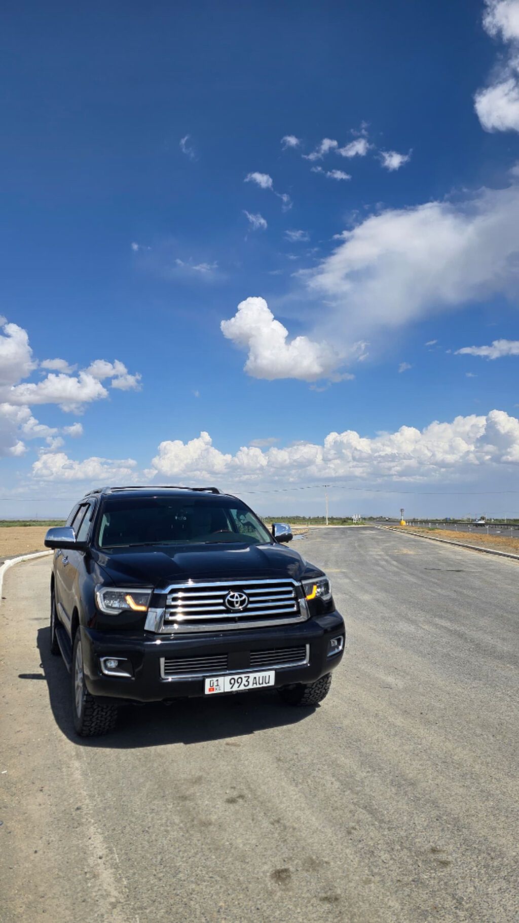 Toyota Sequoia: 2018 г., Газ: фото 2