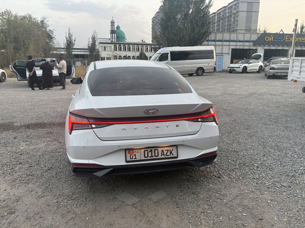 Hyundai Avante: 2021 г., Газ: фото 6