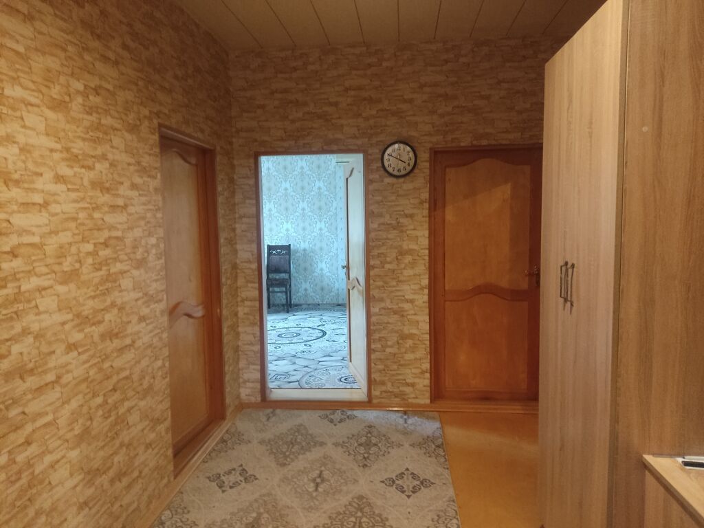 3 otaqlı, 96 kv. m, Kredit yoxdur, Orta təmir