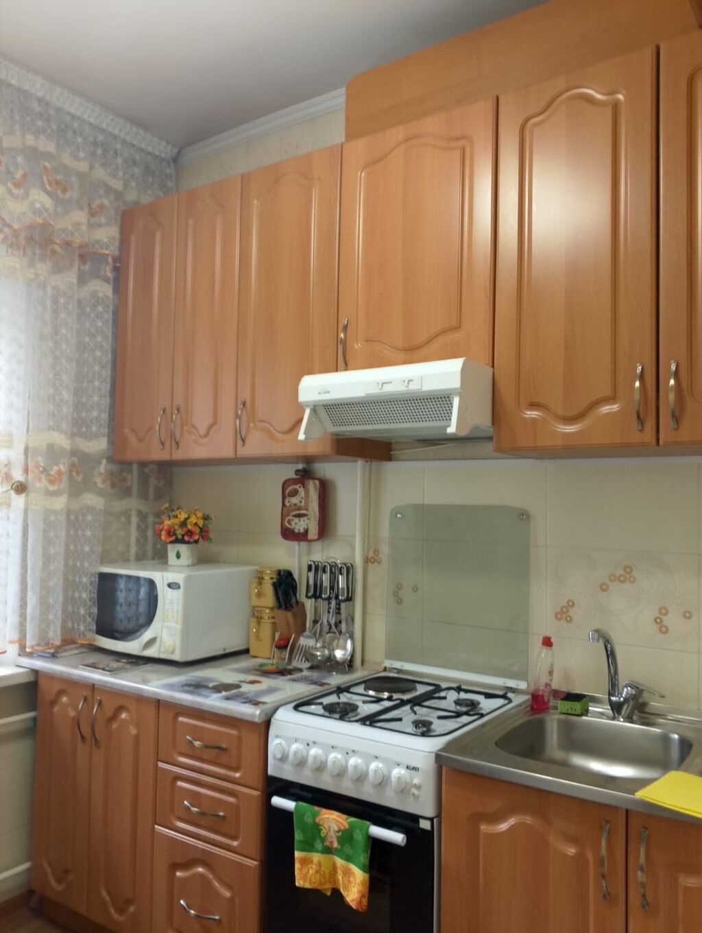 3 комнаты, 63 м², Восток-5 мкр 105 серия, 3 этаж, Евроремонт: фото 2