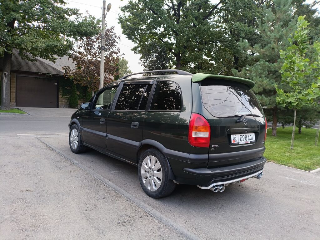 Opel Zafira: 2001 г., Механика, Бензин, Минивэн: фото 2