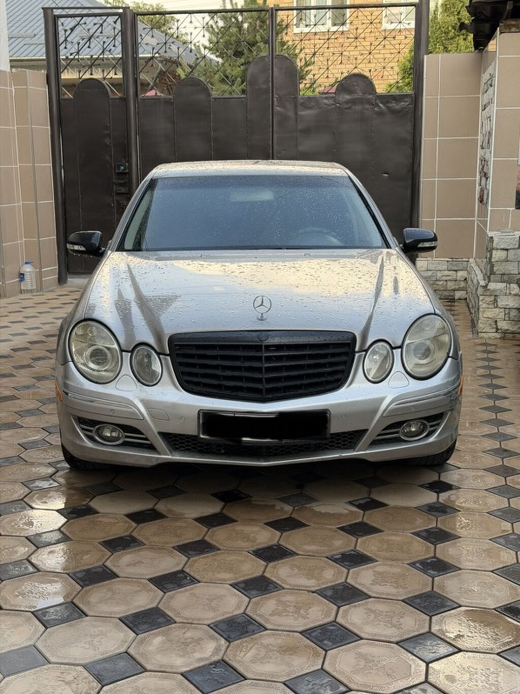 Mercedes-Benz E-Class: 2004 г., 2.2 л, Автомат, Дизель, Седан: фото 2