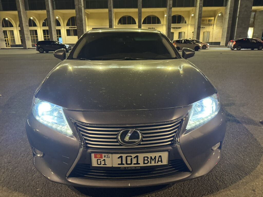 Lexus ES: 2013 г., 2.5 л, Вариатор, Гибрид, Седан: фото 3