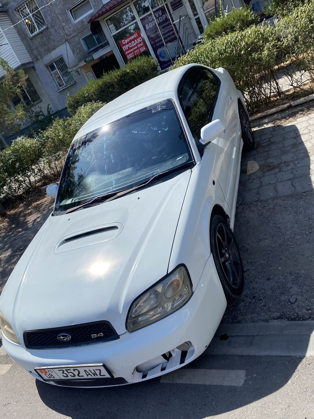 Subaru Legacy: 2000 г., Автомат, Седан: фото 3