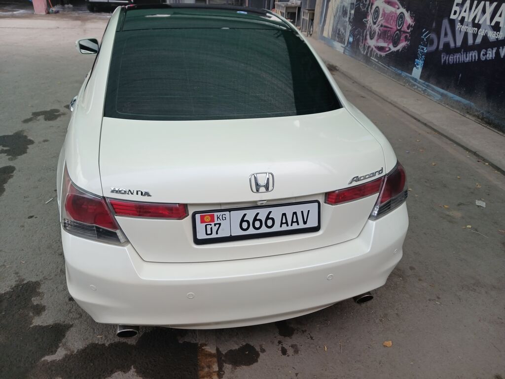 Honda Accord: 2009 г., 3.5 л, Бензин, Седан: фото 4
