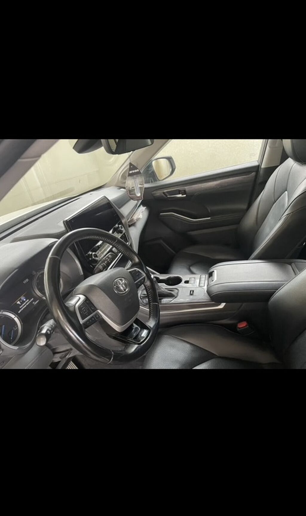 Toyota Highlander: 2022 г., 2.5 л, Автомат, Гибрид, Кроссовер: фото 3