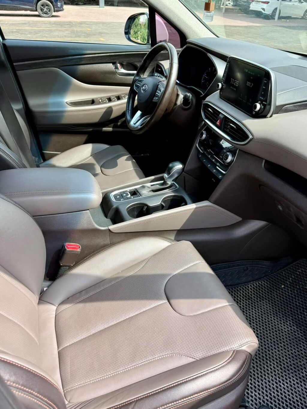 Hyundai Santa Fe: 2019 г., 2.2 л, Автомат, Дизель, Кроссовер: фото 5
