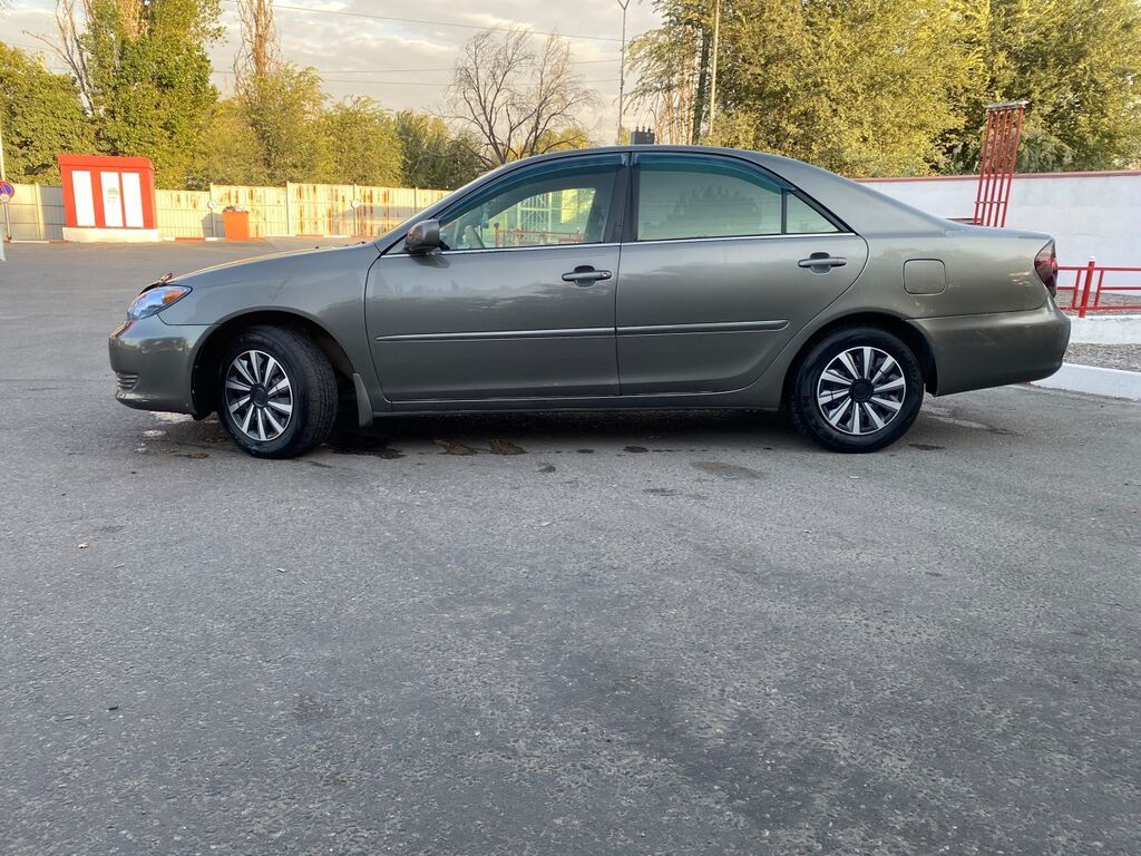 Toyota Camry: 2005 г., 2.4 л, Автомат, Бензин, Седан: фото 3