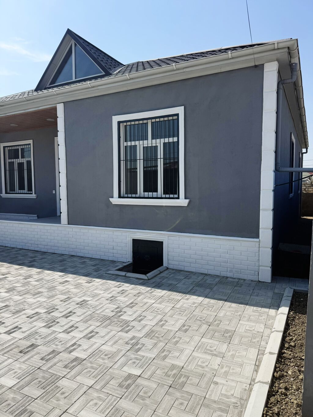 3 otaqlı, 150 kv. m, Kredit yoxdur, Yeni təmirli