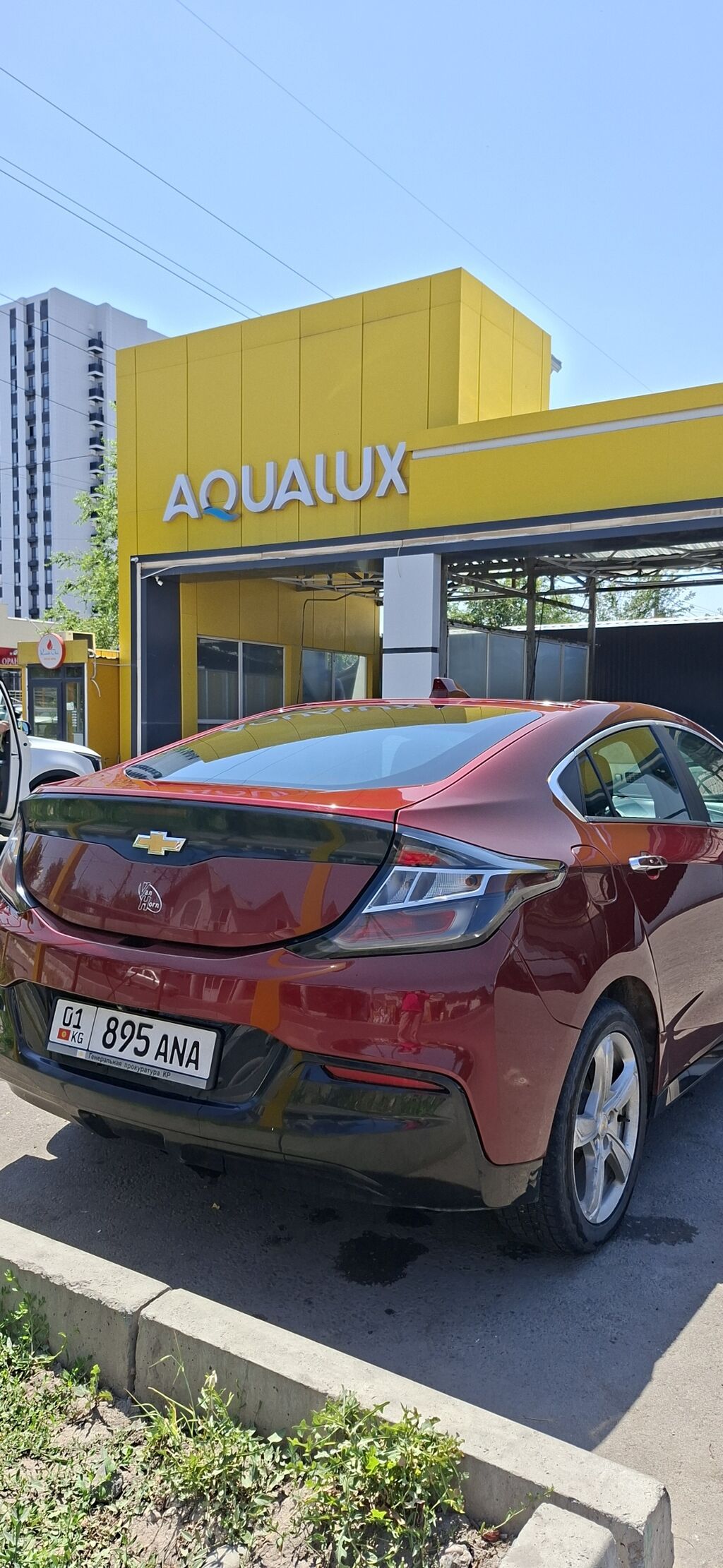 Chevrolet Volt: 2017 г., 1.5 л, Автомат, Электромобиль, Седан: фото 2