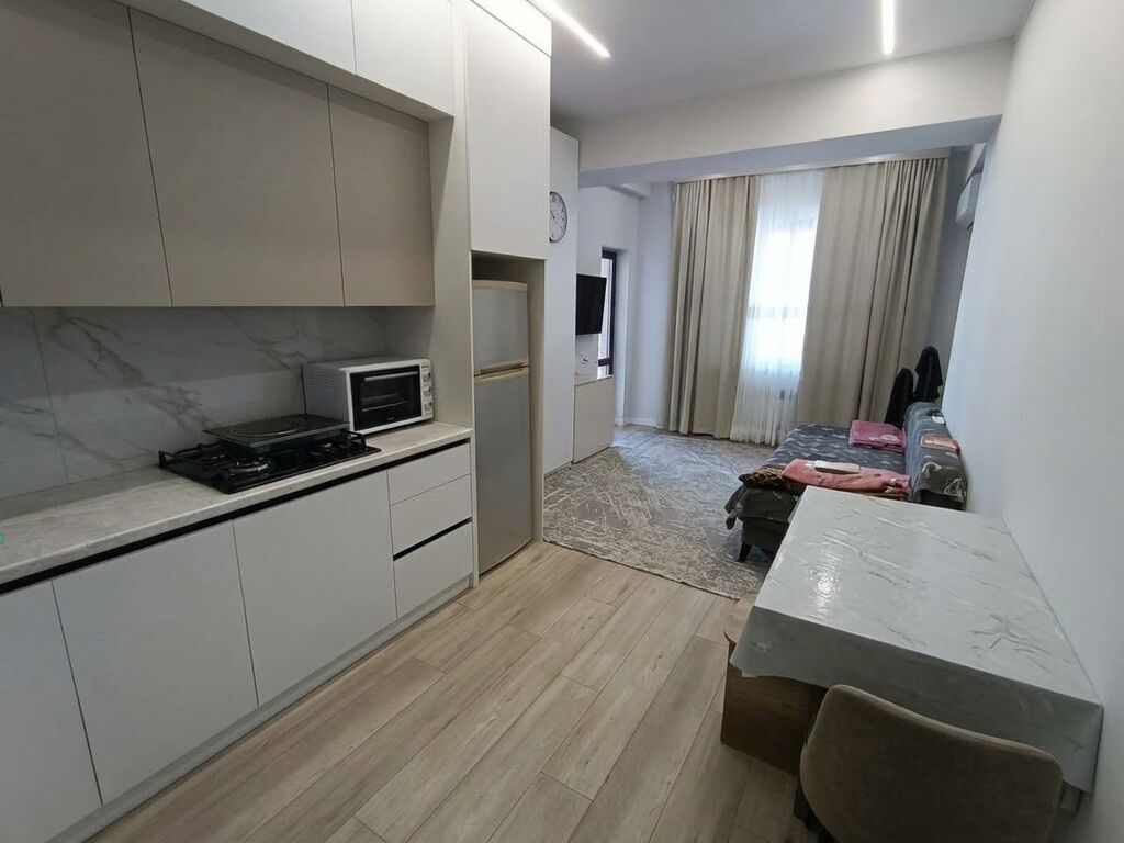 2 комнаты, 50 м², Восток-5 мкр Элитка, 6 этаж, Свежий ремонт: фото 1