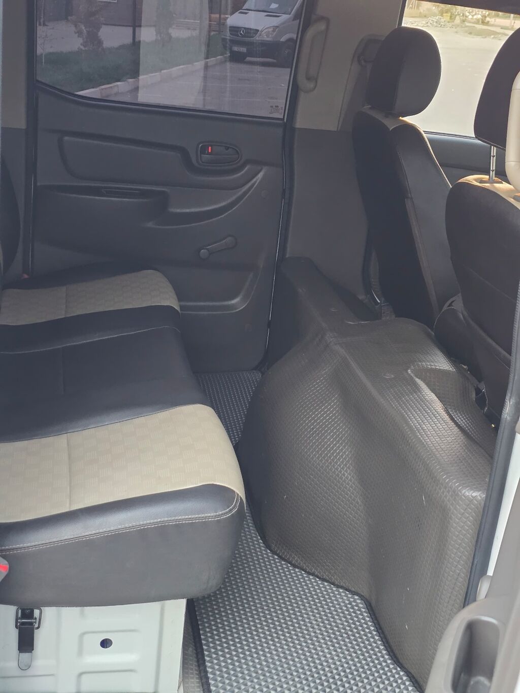 Hyundai H-1: 2020 г., 2.5 л, Автомат, Дизель, Бус: фото 4