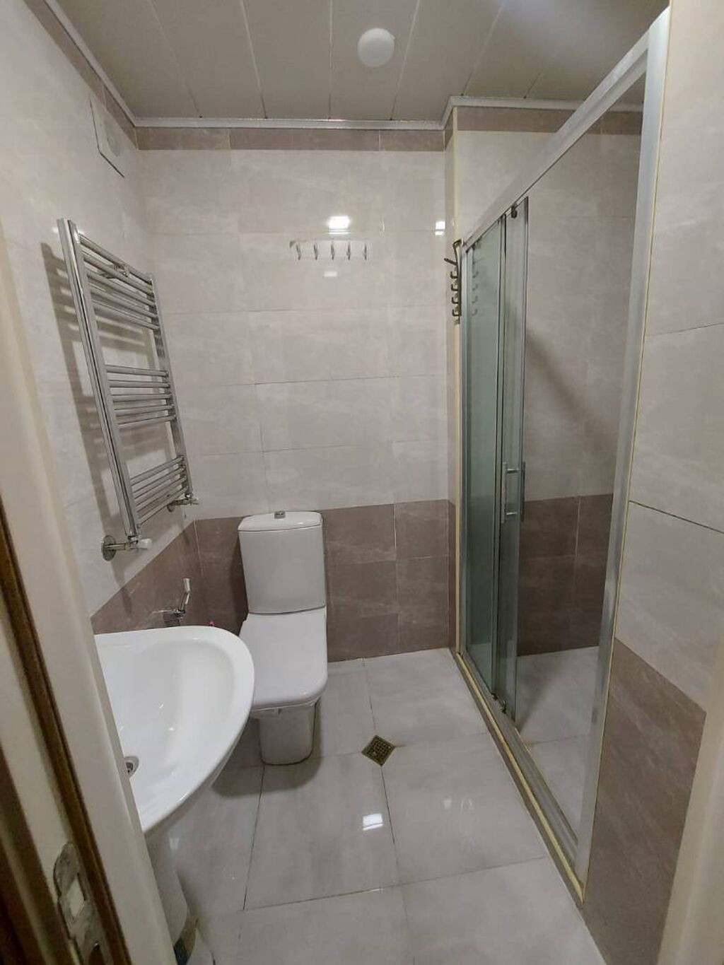 Xırdalanda 2 otaqlı yeni tikili mənzil kirayə verilir, 48 m², 400 AZN/ay, şəkil 5 / 9