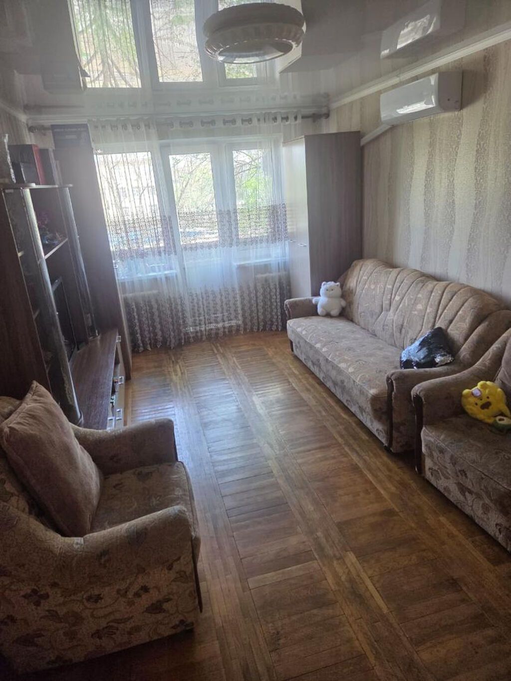 2 комнаты, 40 м², Джал мкр (в т.ч. Верхний, Нижний, Средний) Хрущевка, 4 этаж, Косметический ремонт: фото 2