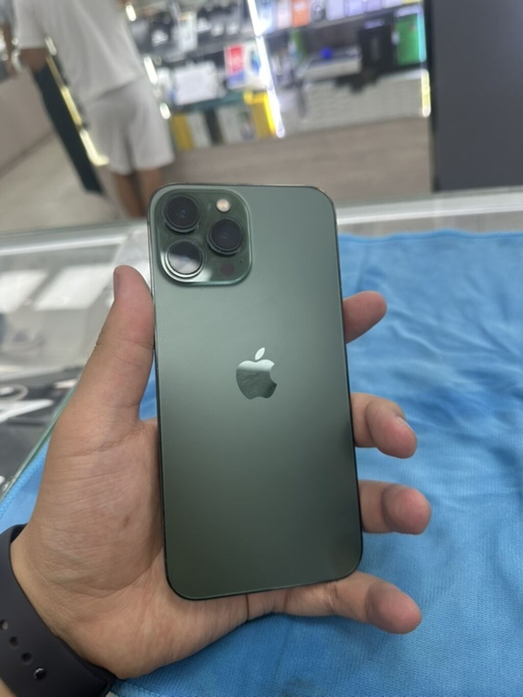 IPhone 13 Pro Max, зелёный цвет (Alpine Green) С полной коробкой: фото 1