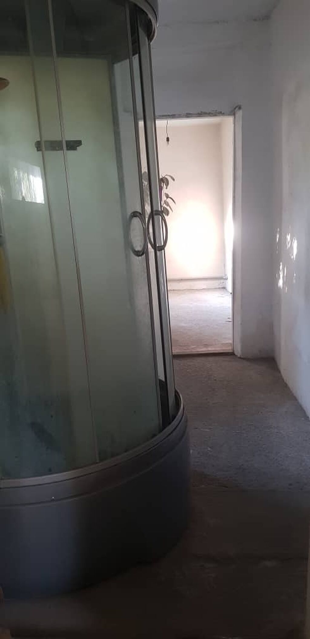 3 комнаты, 45 м², 3 соток, Бишкек, Западный (новый) автовокзал Риэлтор: фото 6