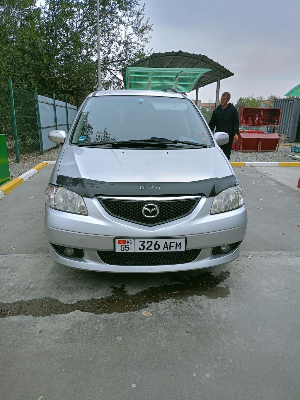 Mazda MPV: 2003 г., 2.3 л, Механика, Газ, Минивэн: фото 1
